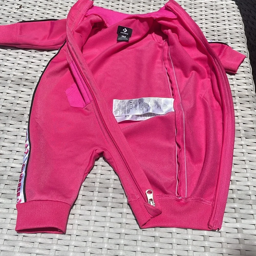 EUC- Converse Pink  One Piece/ Romper Outfit Size 3Months
